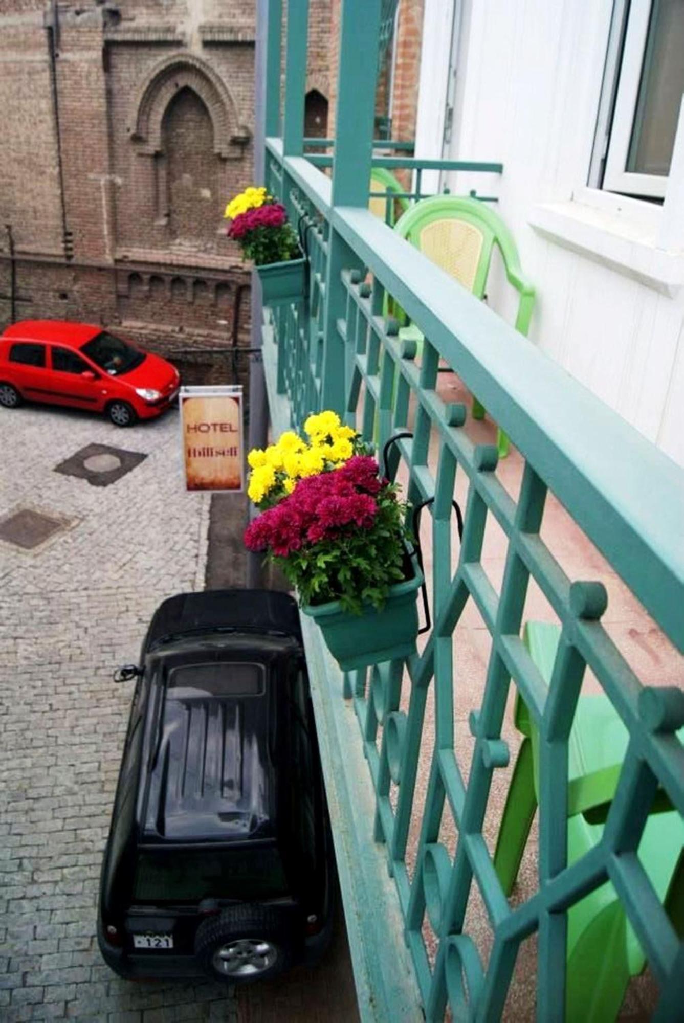 Tbiliseli Inn Tbilisi Luaran gambar