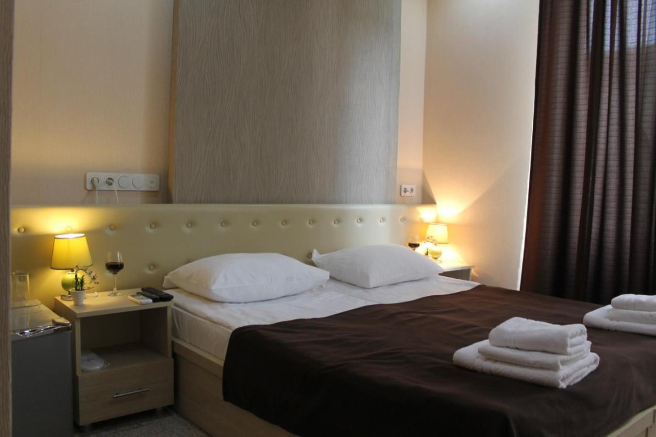 Tbiliseli Inn Tbilisi Luaran gambar