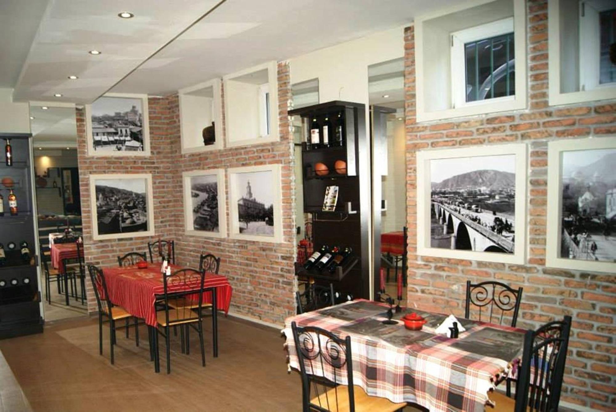 Tbiliseli Inn Tbilisi Luaran gambar