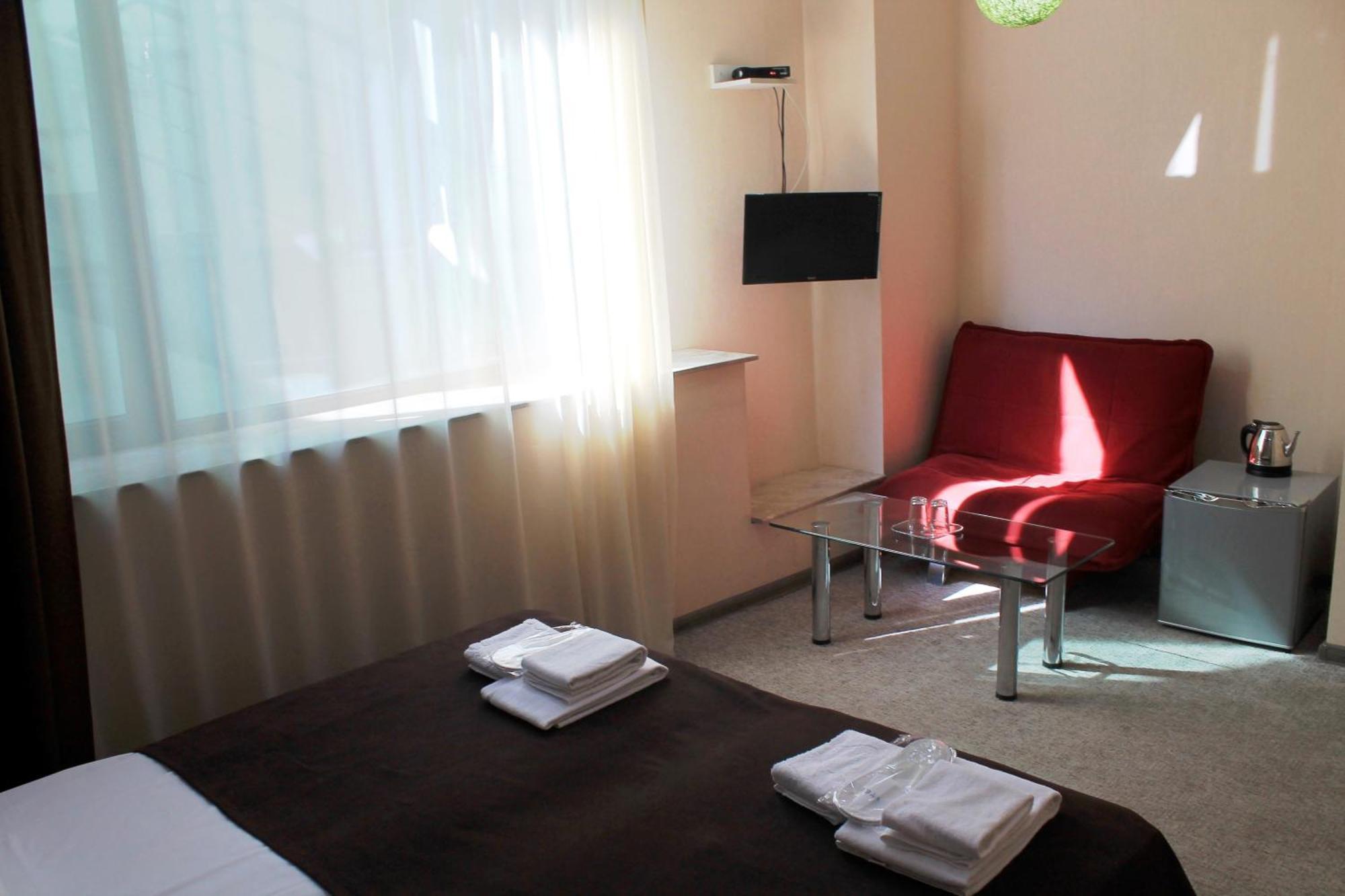 Tbiliseli Inn Tbilisi Luaran gambar