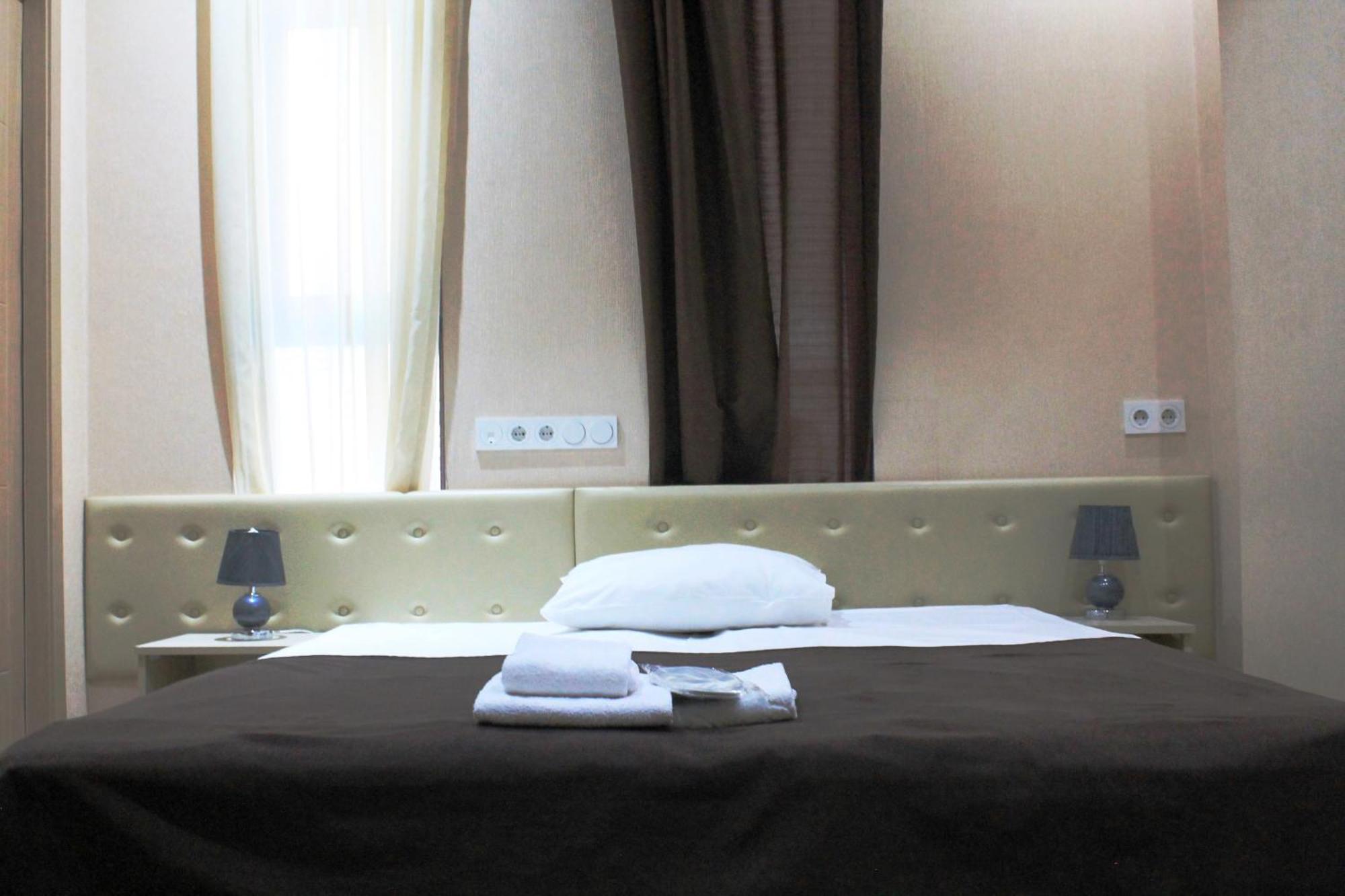 Tbiliseli Inn Tbilisi Luaran gambar