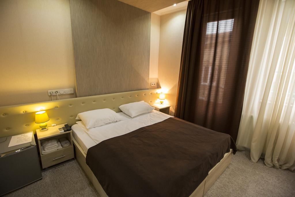 Tbiliseli Inn Tbilisi Luaran gambar